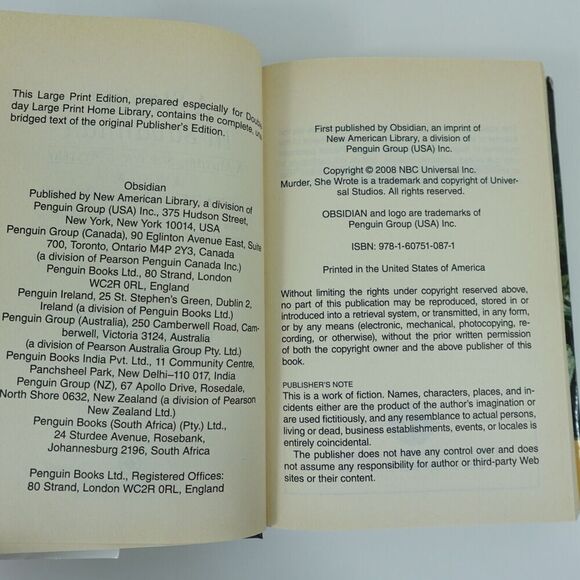 Murder She Wrote The Queens Jewels and A Slaying In Savannah Lot of 2 - Picture 10 of 11